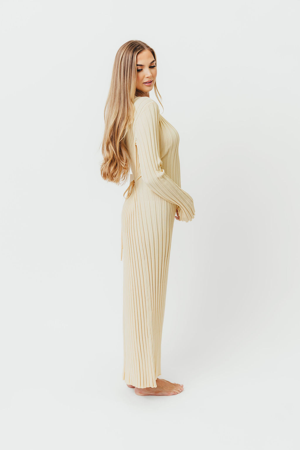 Colette Premium Long Sleeved Ribbed Knit Maxi Dress in Butter Yellow - Bump Friendly