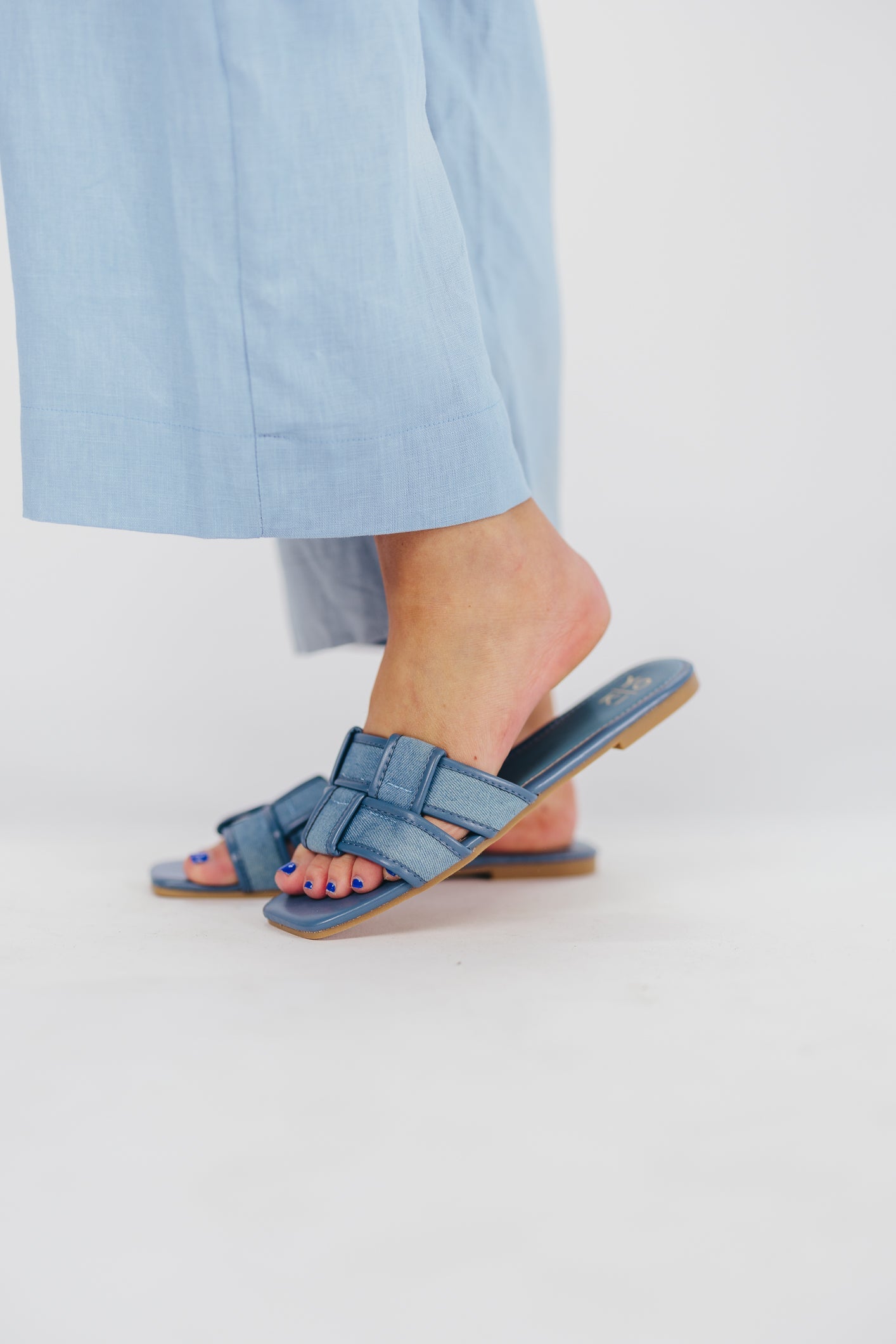 Essie Woven Canvas Slides in Denim