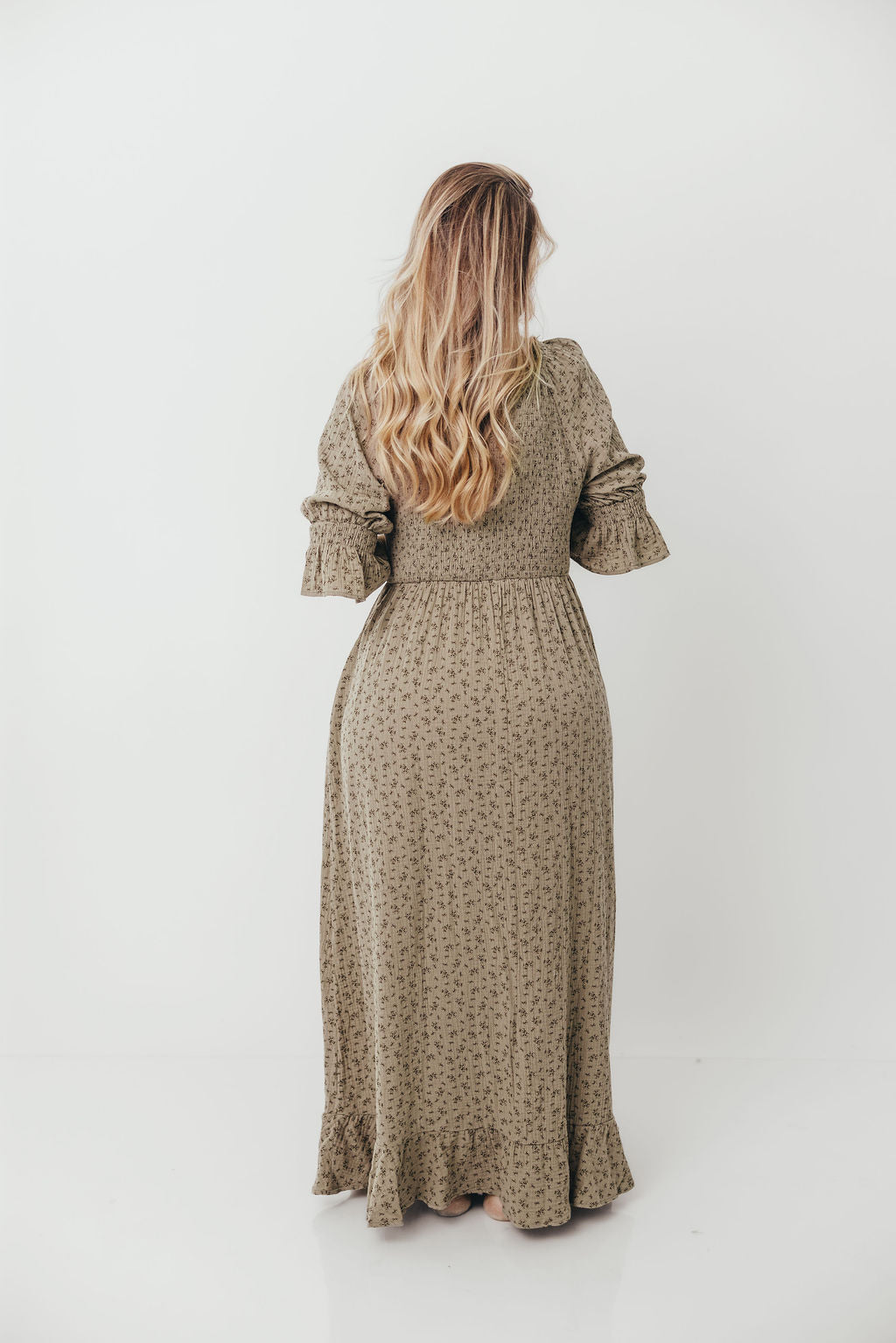 Sienna 100% Cotton Puff Sleeve Maxi Dress in Olive Foliage - Bump Friendly
