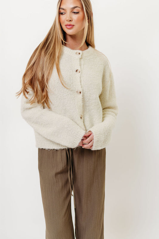 Pillow Talk Cardigan Top in Cream